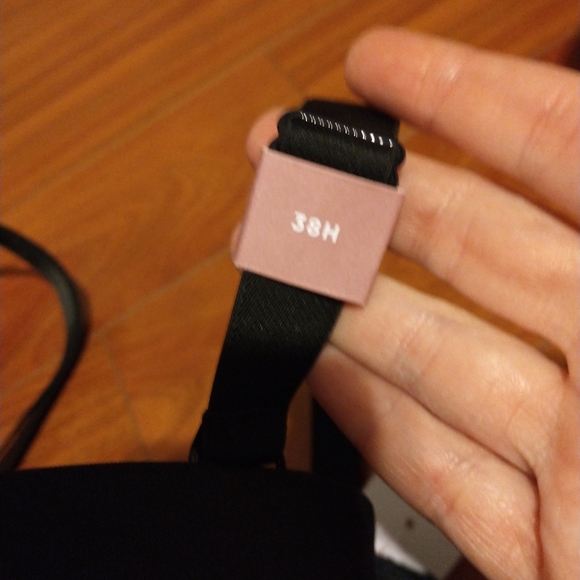 Modern Cacique Collection Bra 38H - Picture 4 of 6